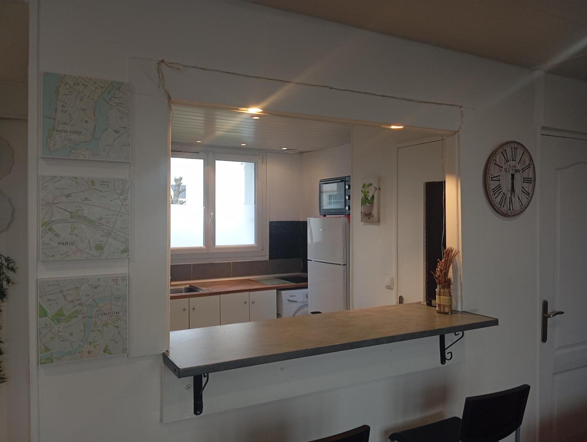 Appartement Confortable Dreux Bagian luar foto